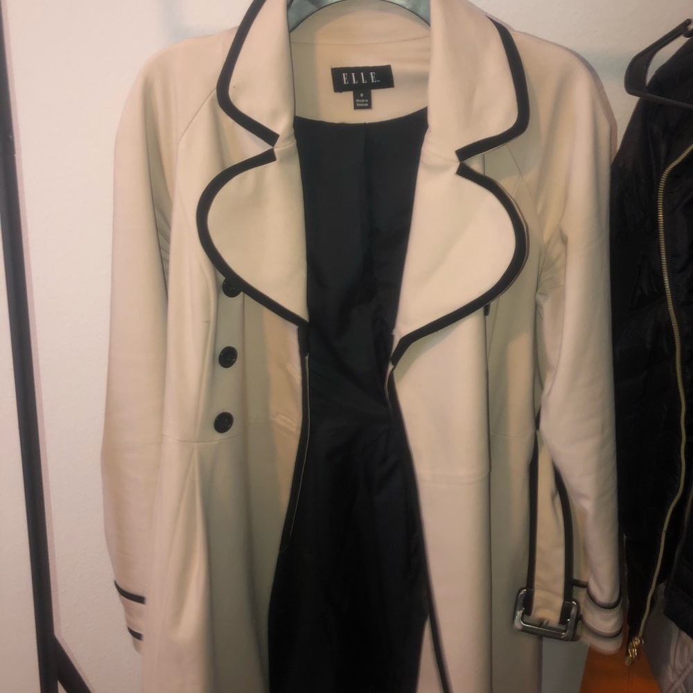 Elle Coat